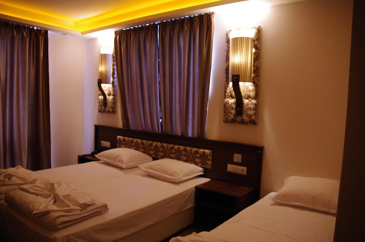 Hotel Aristokrat ออบซอร์ ภายนอก รูปภาพ
